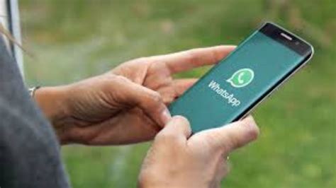 Fresh Lawsuit Claims WhatsApp Messages Aren’t Private, Cites ...