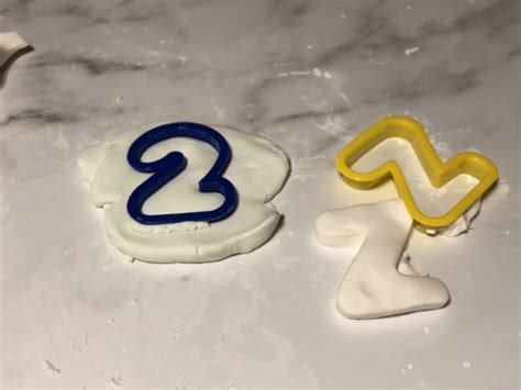 Easy Moon Dough Recipe with Corn Starch and Conditioner