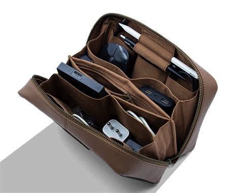 Tech Pouch - Olive – The Leather Chef