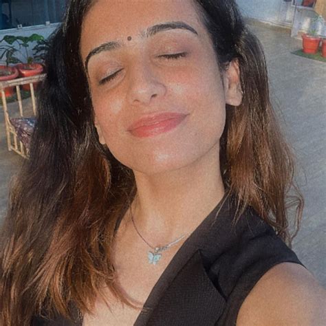 TANIYA - Yoga teacher in Bengaluru - ₹699/h