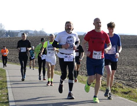 BIEG I MARSZ NORDIC WALKING TROPEM WILCZYM, Osiedle Sportowa ...