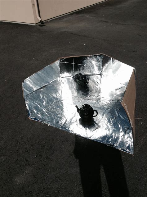 DIY Solar Cooker Tutorial 的图像结果