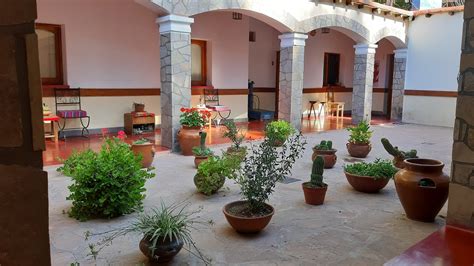 AZUL HUMAHUACA - Inn Reviews, Photos, Rate Comparison - Tripadvisor