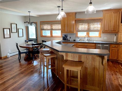 How to Update Golden or Honey Oak Cabinets Without Paint!