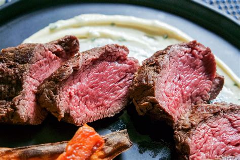 Petite Tender Steak with Roasted Garlic Aioli Recipe - Jess Pryles