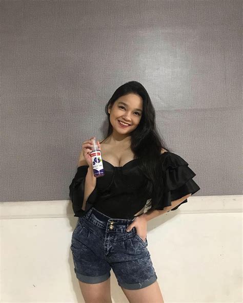 Xyriel Manabat: Biography and Lifestyle