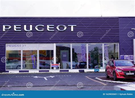 Bordeaux , Aquitaine / France - 11 07 2019 : Peugeot Dealership Car ...