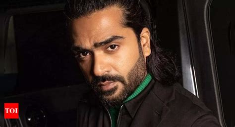 Silambarasan refuses to return the advance of Rs 1 crore to 'Corona ...