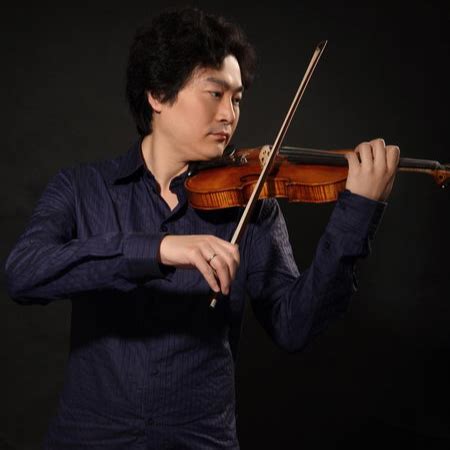 吕思清小提琴演奏《梁祝》，音乐宛转悠扬，不愧的著名演奏家-音乐视频-搜狐视频