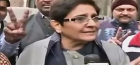 Indian Politicians: Get Latest Buzz, Updates, Gossip, Photos & Videos