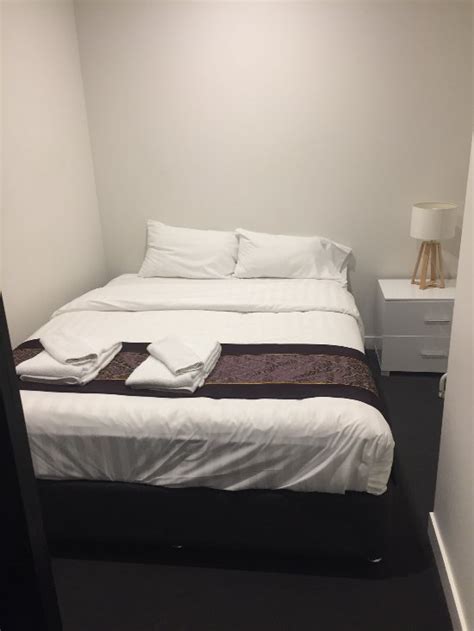 APC ON BOURKE (Melbourne) - Apartment Reviews, Photos, Rate Comparison ...