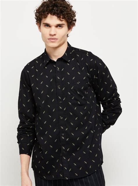 Buy Men Printed Slim Fit Smart Casual Shirt Online at just Rs. 999.0 ...