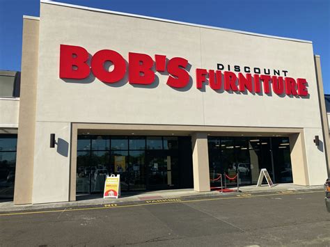 Bob's Discount Furniture opens at new spot on Post Road in Orange
