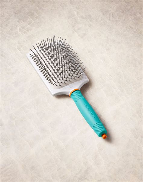 Ceramic Paddle Brush – Moroccanoil