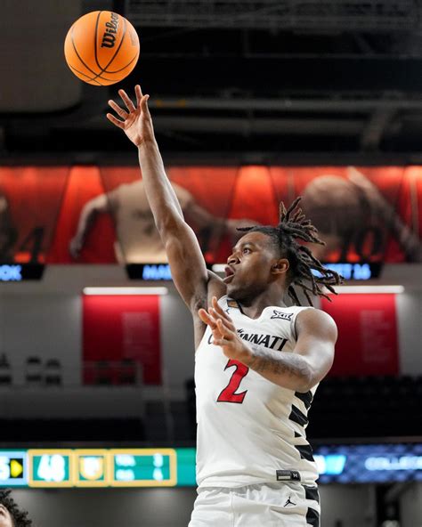 Scouting report: Cincinnati Bearcats host Bradley in NIT second round