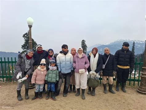 Gulmarg Escapade - An Excursion to Serenity and Adventure - Klook India