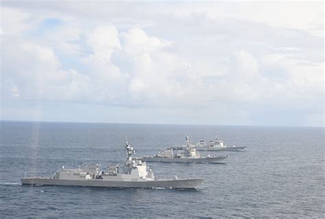 U.S., South Korea, Japan Hold Joint Ballistic Missile Defense Drills ...