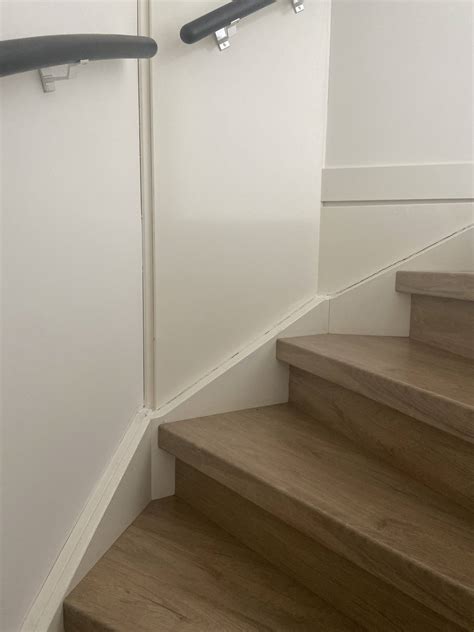 Standleiding door trap schijnconstructie lepe hoek - Bouwen en klussen ...