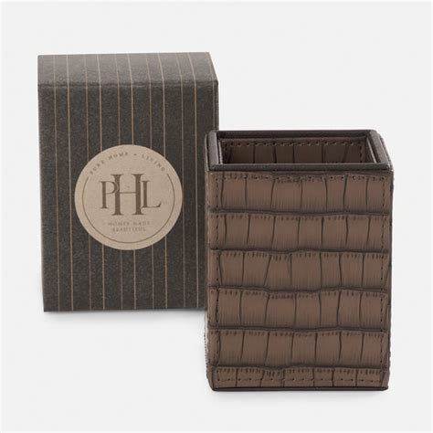 Brown Croco Texture Faux Leather Pen Stand