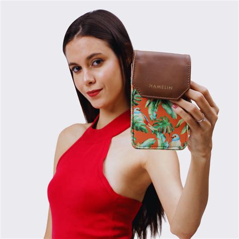 The Mobile Sling Bag (Coral Flutter) – Hamelin