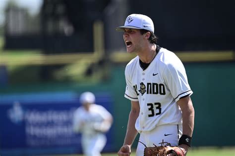 UCF Baseball Walks Off Cincinnati in AAC Baseball Tournament - Black ...