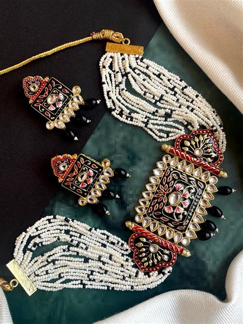 Meenakari Kundan Choker with Earring Rajwadi Set – Prettiq