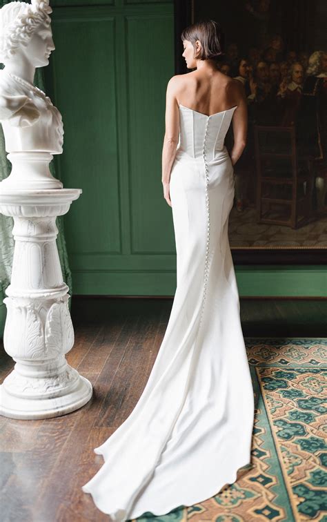 Modern Strapless No Lace Silk Column Wedding Dress