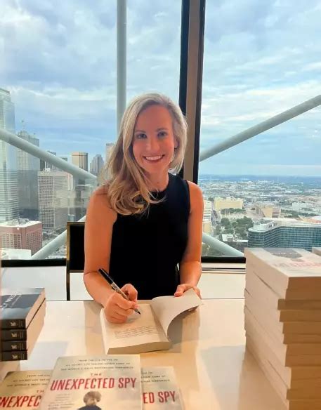 Former FBI Agent Reveals Safest Hotel Room Hack