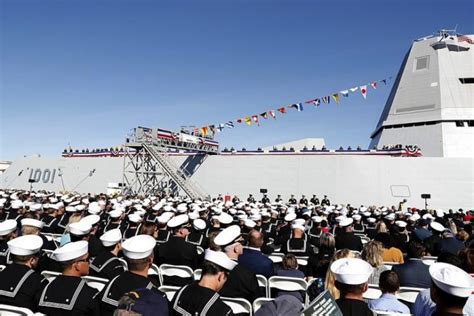 The $1.4 BILLION Zumwalt-Class Destroyer USS Michael Monsoor ...