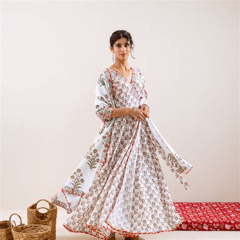 Bagh Red Hand Block Angrakha Set – rivaajclothing