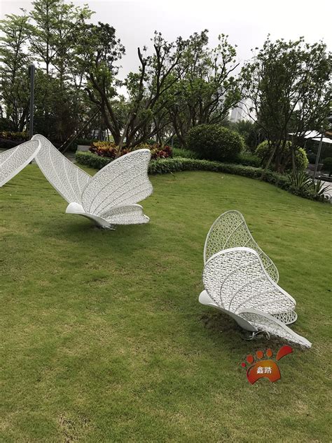 不锈钢蝴蝶 公园景观雕塑-宏通雕塑