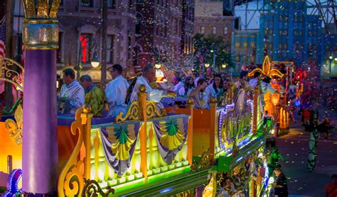 Universal Orlando 'Mythical Realms of Mardi Gras' Parade And Float Ride ...