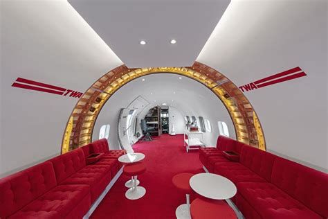 New York: Forget brick-and-mortar bars, this aircraft is the perfect ...