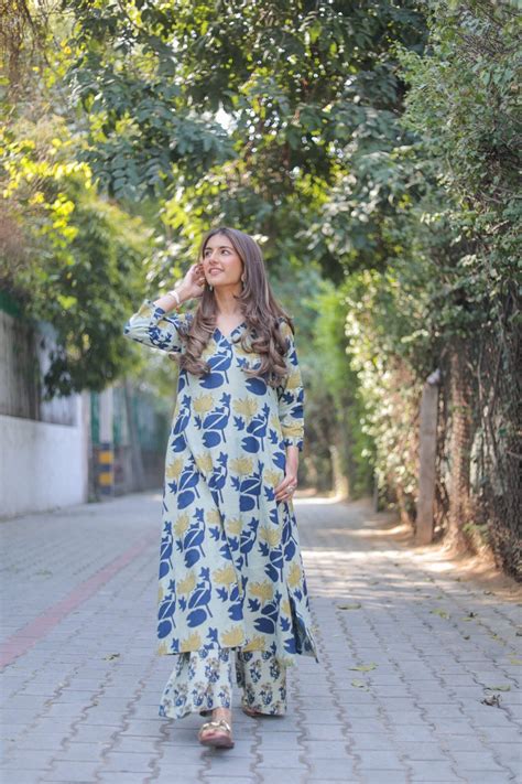 Indigo Jahota Suit Set – DIMPLE DESIGN STUDIO