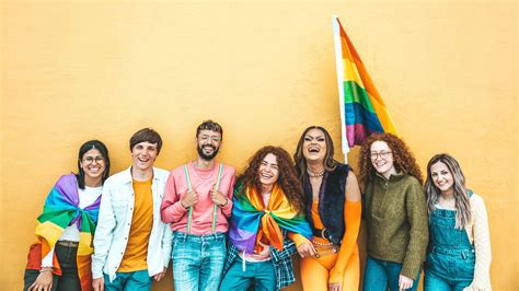 50 Pride Trivia Questions To Test Your LGBTQ Quiz Knowledge – parade.com | LGBTQ Breaking News
