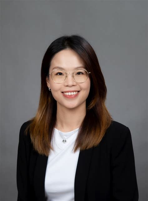 Gloria YANG – IU, LAI & LI Solicitors & Notaries