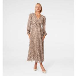 Buy Mocha Carter Geo Rosalina Ring Front Midi Dress