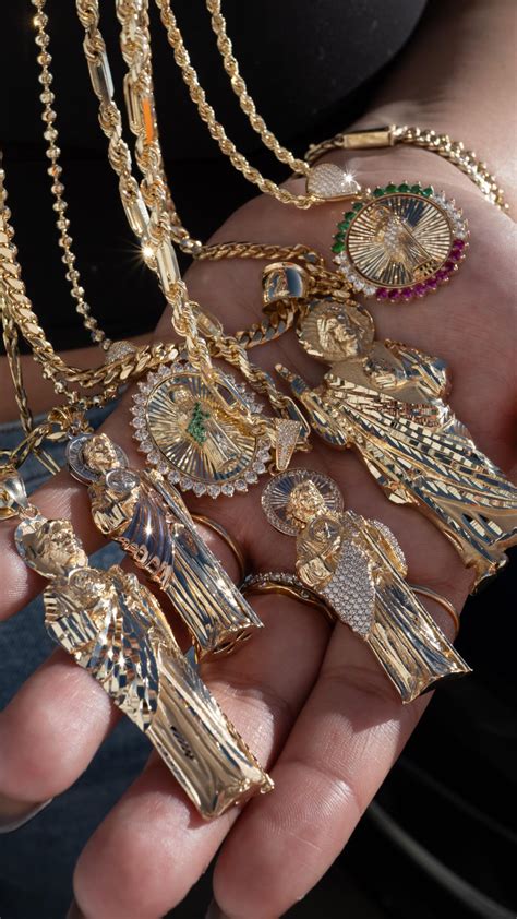 14k San Judas pendants : r/AZJewelry