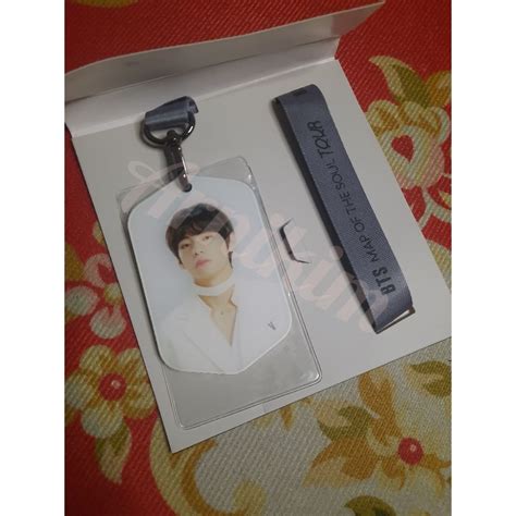 Jual Lanyard dan Keyring Map Of The Soul TOUR BTS Official unsealed | Shopee Indonesia