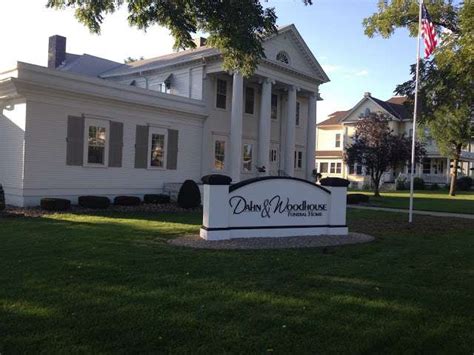 Dahn & Woodhouse Funeral Homes : Carroll, Iowa (IA) - Funeral home in ...