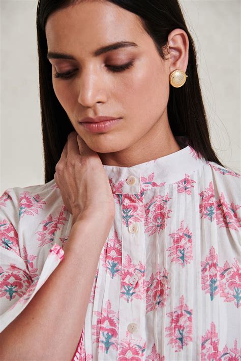 Urvi Pintuck kurta – The Burnt Soul