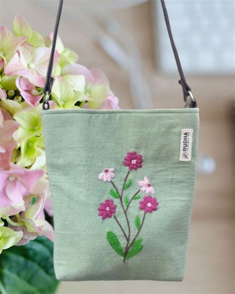 HandCrafted Bags, Book Sleeves, Zipper Pouches | Buy Cotton bags Online ...