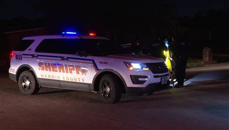 Deputy's leg run over while chasing suspects in northeast Harris County ...