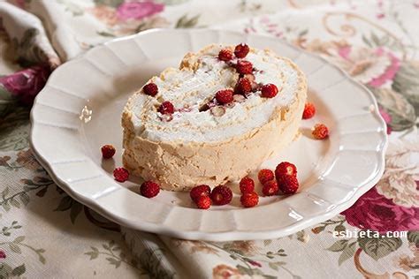 Brazo de gitano de merengue - Recetas de Esbieta
