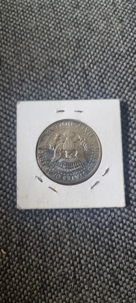 1971 HALF DOLLAR ERROR? : r/coincollecting