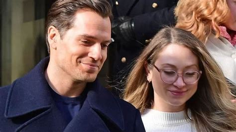 Henry Cavill and Natalie Viscuso expecting first child: Man of Steel ...