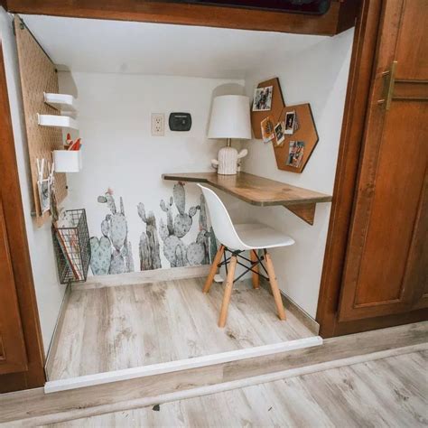 18 creative rv office set ups to inspire you to travel full time – Artofit