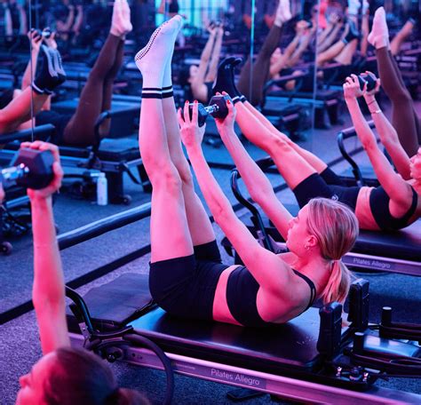 Pilates Core Exercises 的图像结果