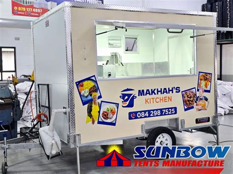 MOBILE KITCHENS : Large mobile kitchen