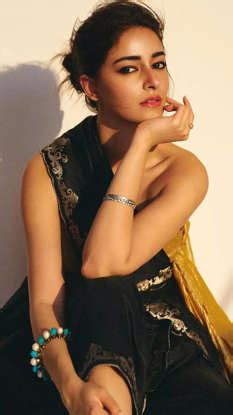 Ananya Panday's flawless makeup is setting major beauty goals